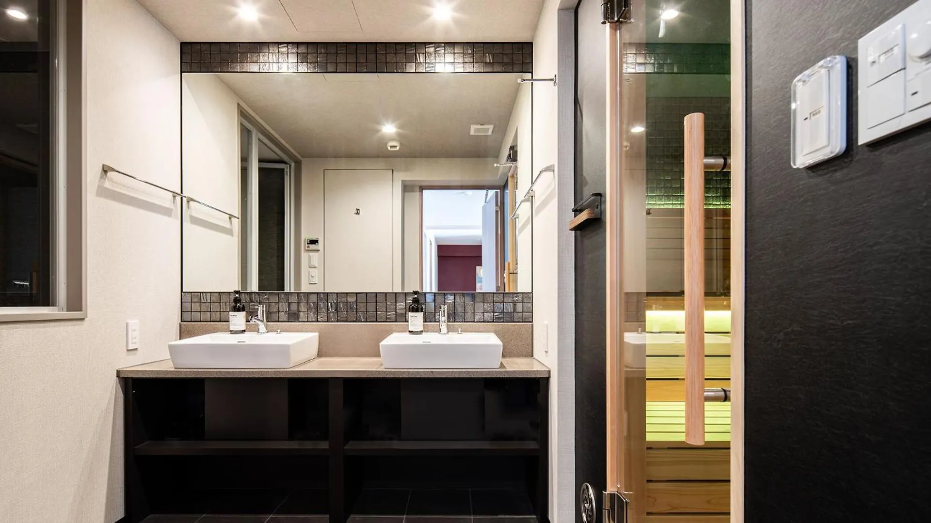 Section L Ueno-Hirokoji Aparthotel Tokio Japan